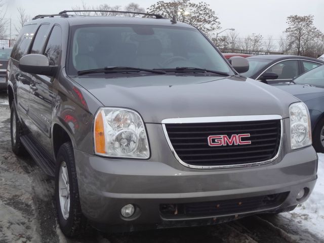 GMC Yukon XL 2007 photo 2