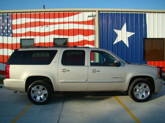 GMC Yukon XL 2006 Mercury SUV