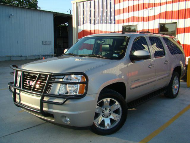 GMC Yukon XL 2007 photo 1