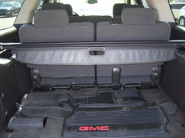 GMC Yukon XL 2007 photo 1