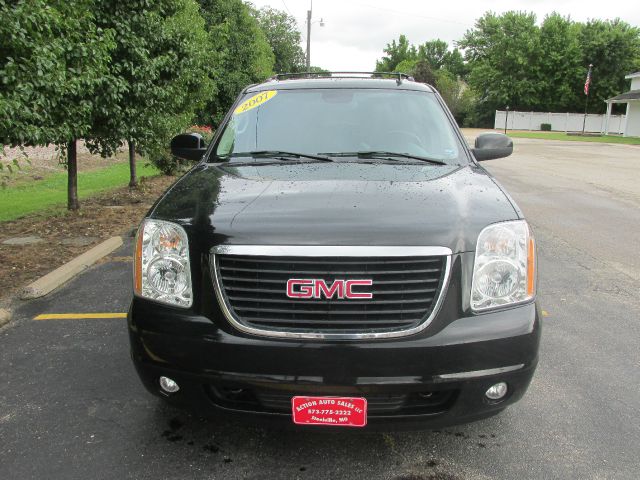 GMC Yukon XL 2007 photo 1