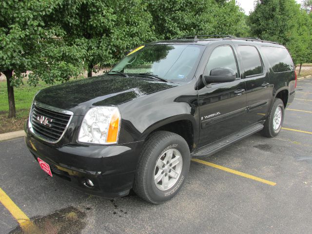 GMC Yukon XL 2007 photo 2