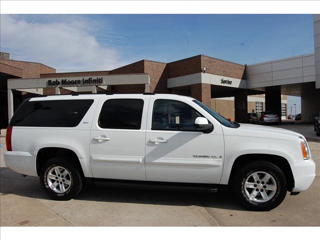 GMC Yukon XL 2007 photo 1