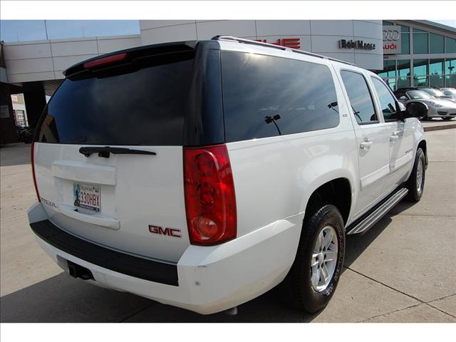 GMC Yukon XL 2007 photo 2