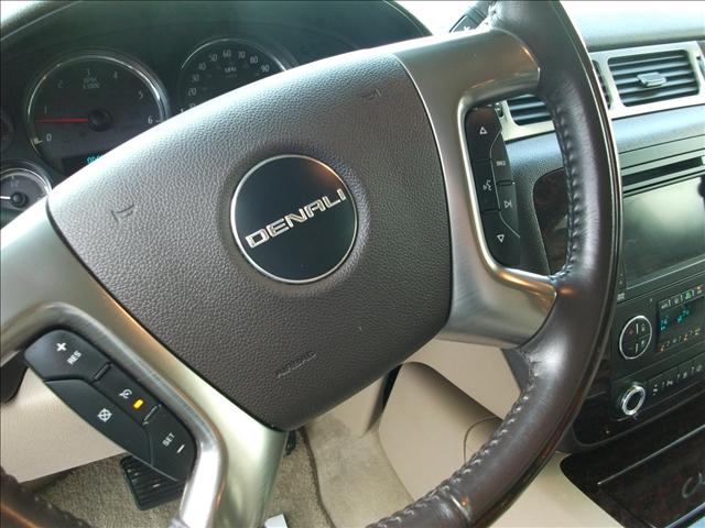 GMC Yukon XL 2007 photo 3