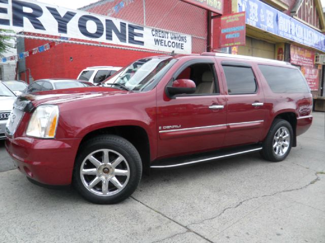 GMC Yukon XL 2007 photo 4