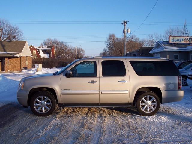 GMC Yukon XL EX - DUAL Power Doors Sport Utility