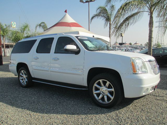 GMC Yukon XL 2007 photo 4