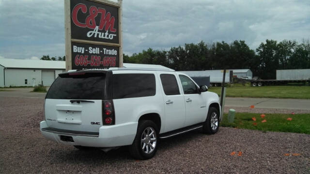 GMC Yukon XL 2007 photo 1