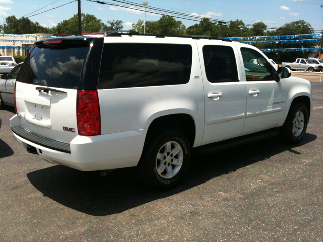 GMC Yukon XL 2007 photo 3