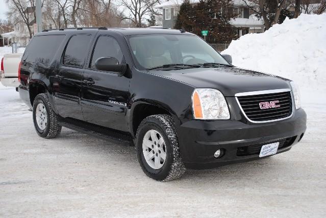 GMC Yukon XL 2007 photo 1