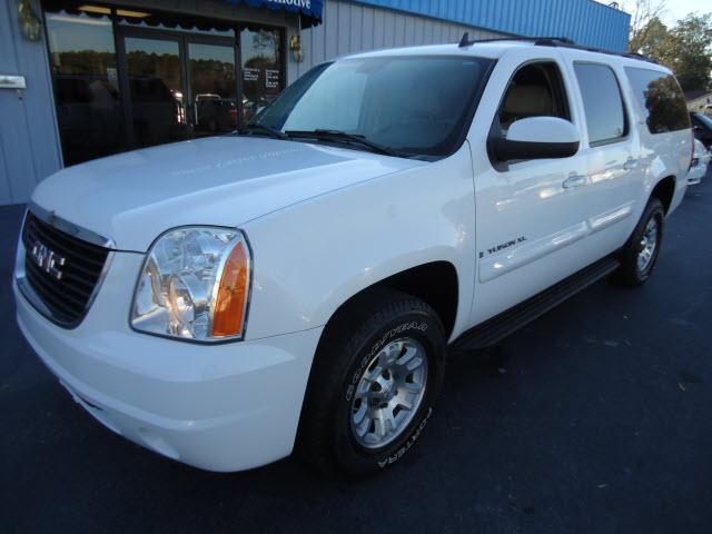 GMC Yukon XL SLT Sport Utility