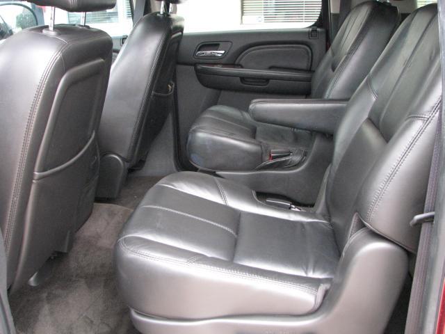 GMC Yukon XL 2007 photo 1