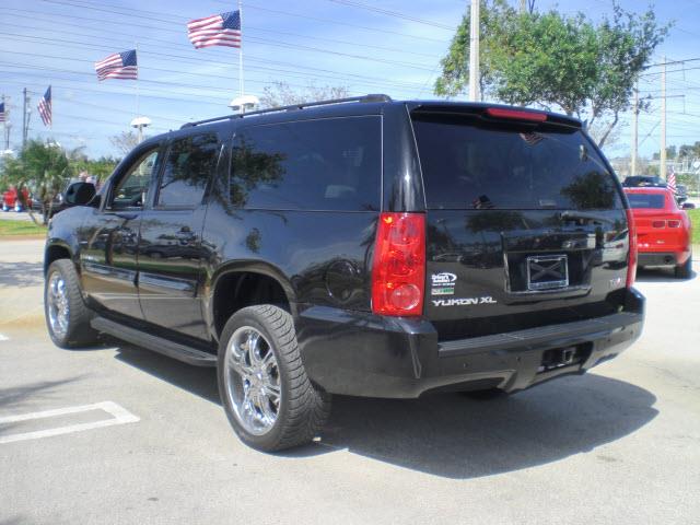 GMC Yukon XL Unknown SUV