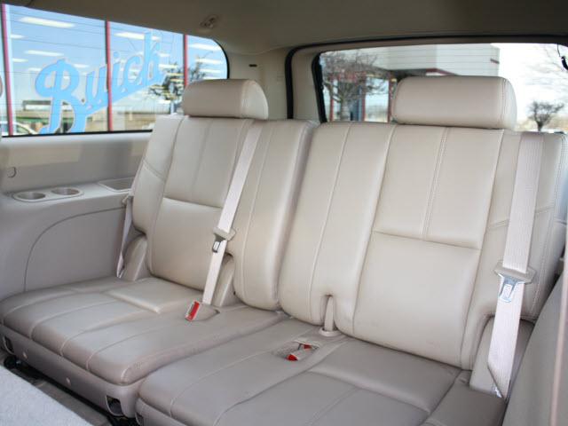 GMC Yukon XL 2007 photo 1