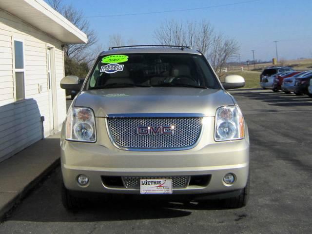 GMC Yukon XL 2007 photo 4