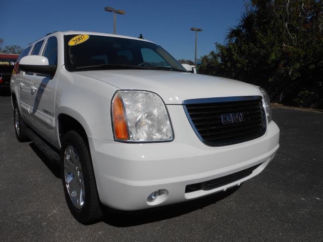 GMC Yukon XL 2007 photo 14