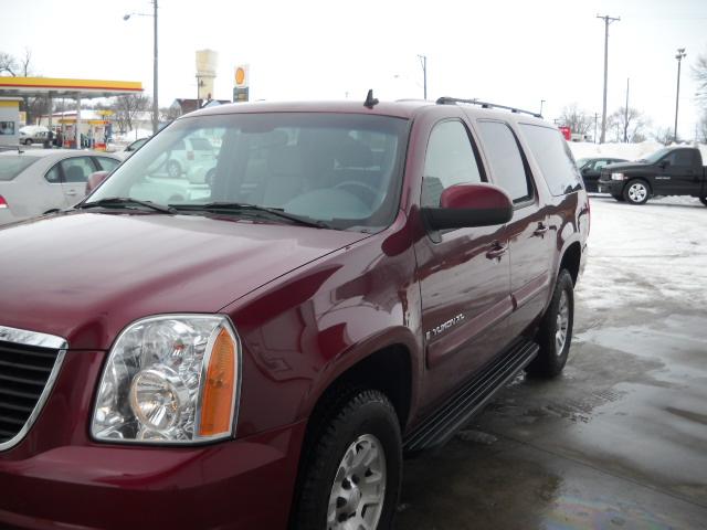 GMC Yukon XL 2007 photo 2