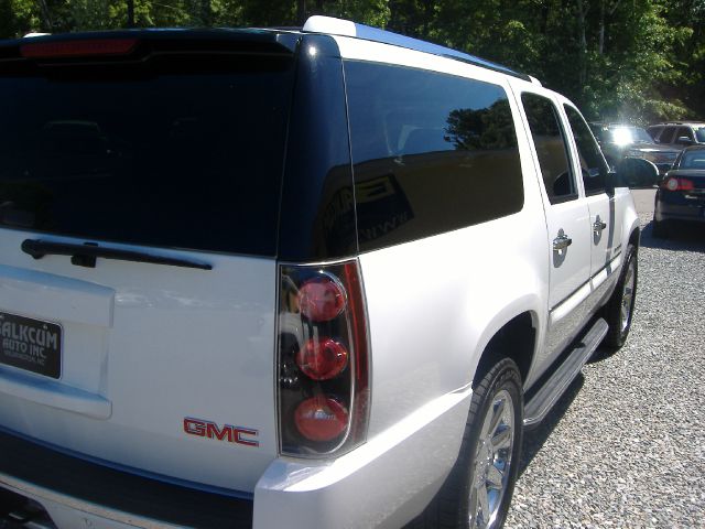 GMC Yukon XL 2007 photo 21