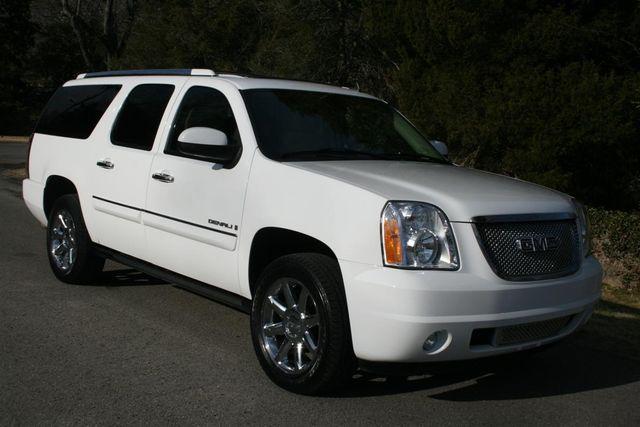 GMC Yukon XL 2007 photo 1