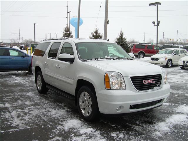 GMC Yukon XL 2007 photo 2