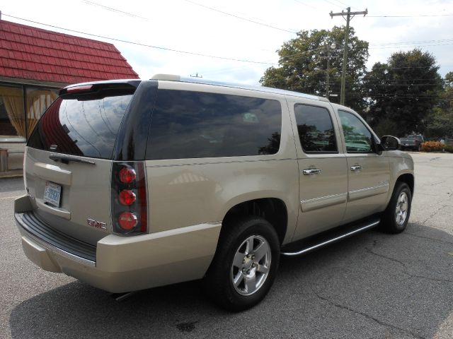 GMC Yukon XL 2007 photo 4