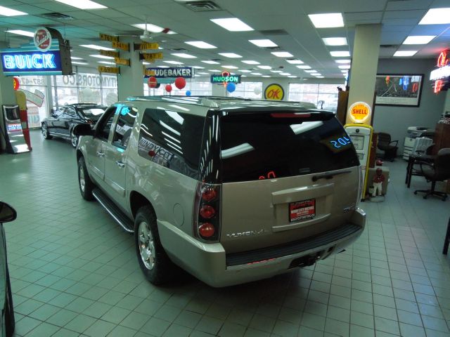 GMC Yukon XL 2007 photo 11