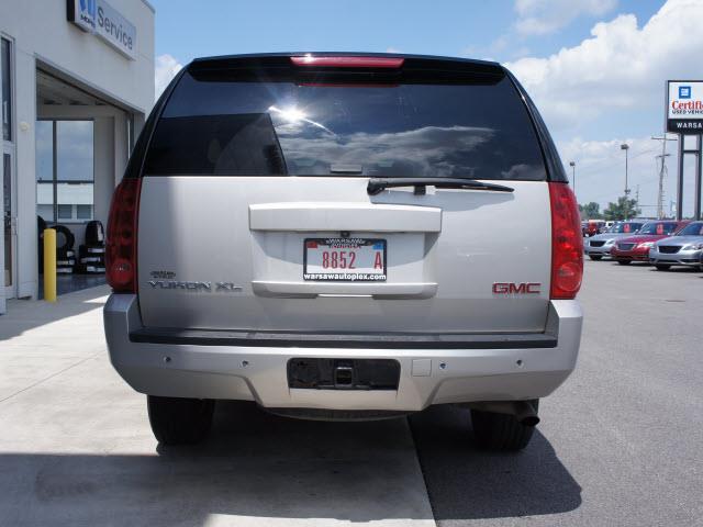 GMC Yukon XL 2007 photo 4