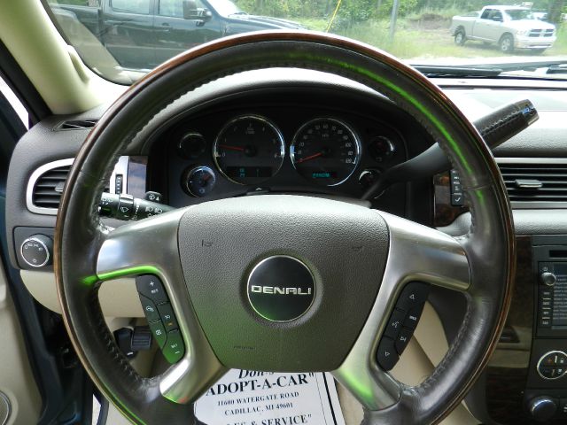 GMC Yukon XL 2007 photo 3