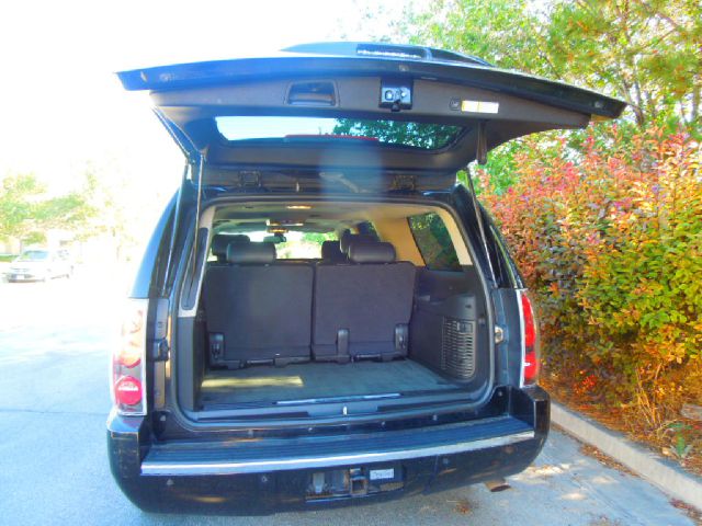 GMC Yukon XL 2007 photo 3