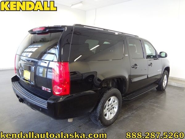 GMC Yukon XL 2008 photo 4