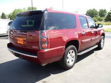 GMC Yukon XL 2008 photo 1