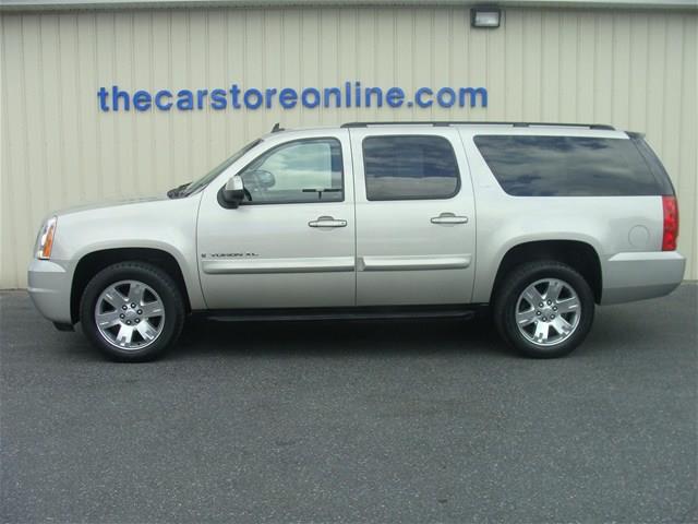 GMC Yukon XL 2008 photo 1