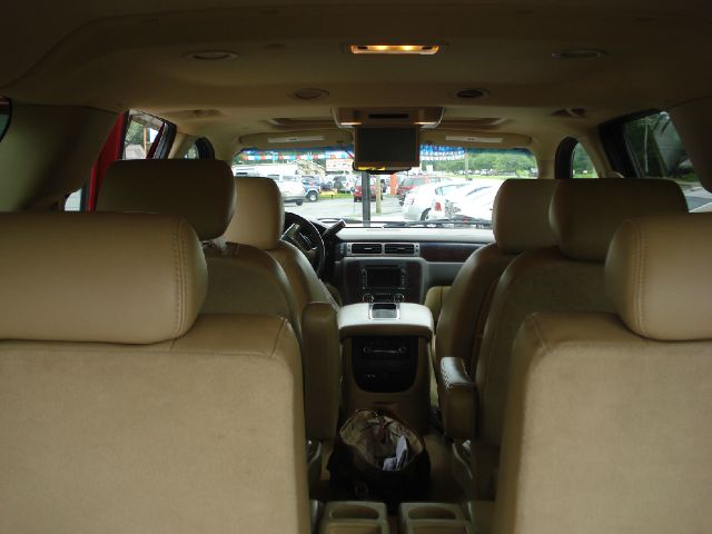 GMC Yukon XL 2008 photo 3