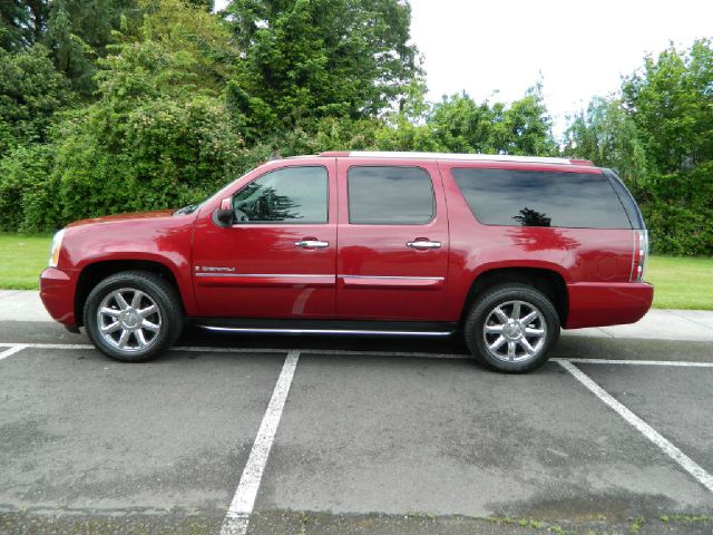 GMC Yukon XL 2008 photo 8