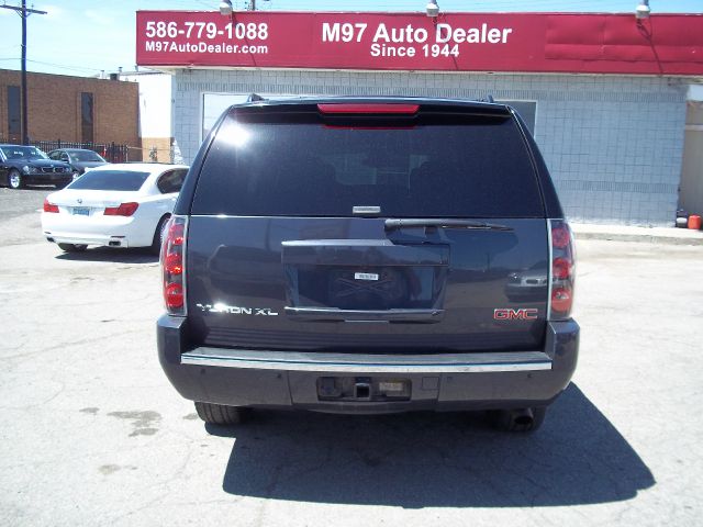 GMC Yukon XL 2008 photo 37