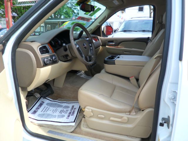 GMC Yukon XL 2008 photo 33