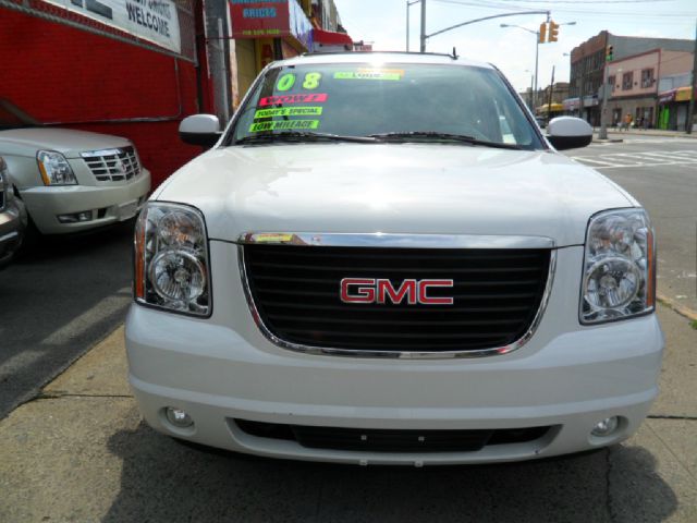 GMC Yukon XL 2008 photo 38