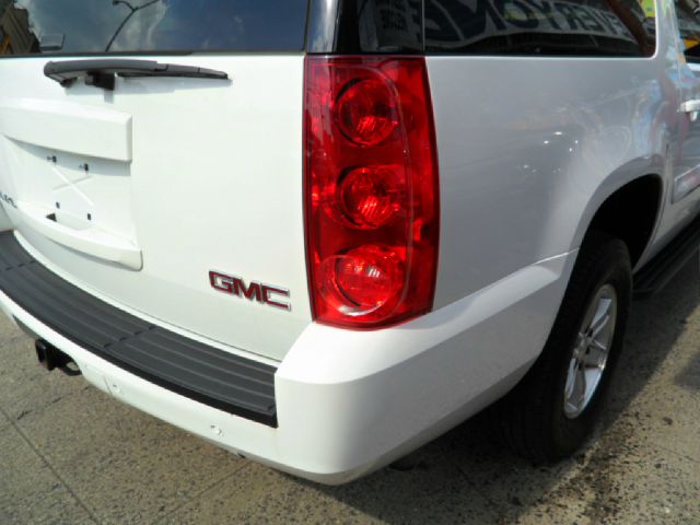 GMC Yukon XL 2008 photo 5