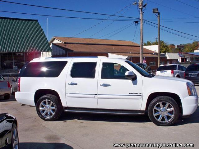 GMC Yukon XL 2008 photo 4