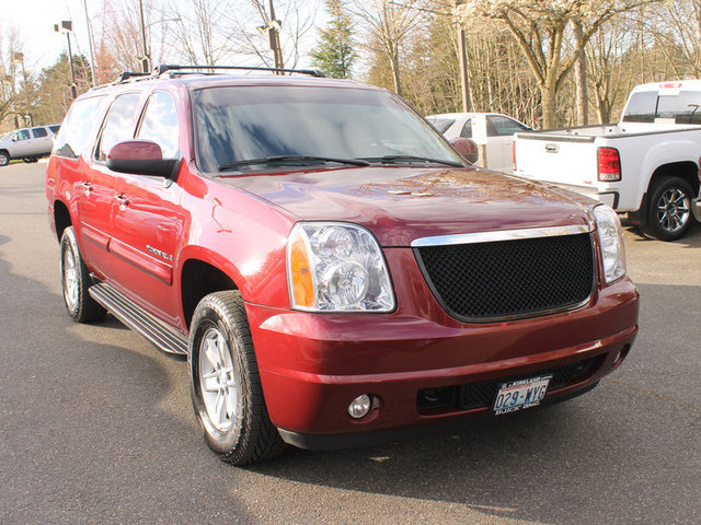 GMC Yukon XL 2008 photo 1