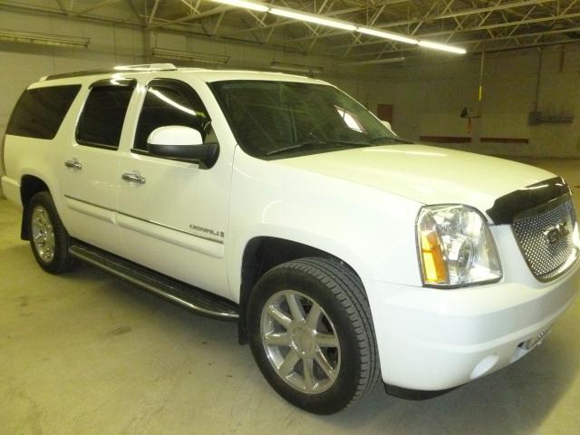 GMC Yukon XL 2008 photo 4