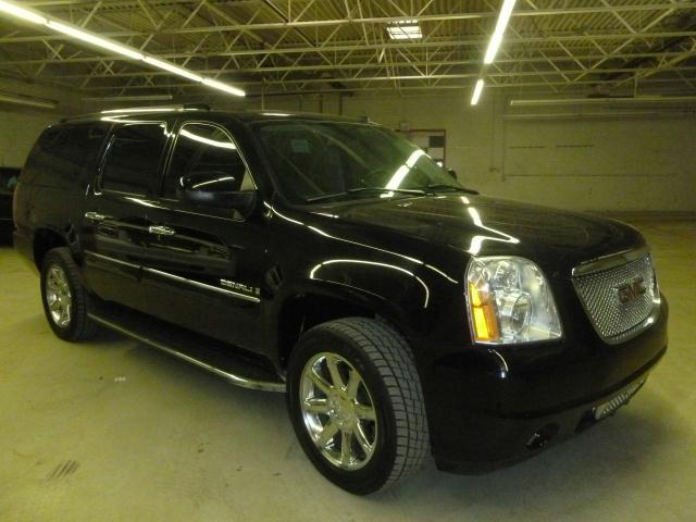 GMC Yukon XL 2008 photo 1