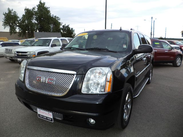 GMC Yukon XL 2008 photo 4