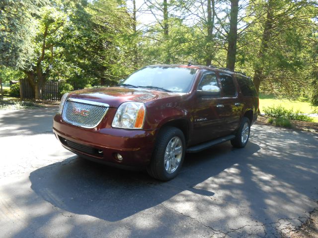 GMC Yukon XL 2006 Mercury SUV