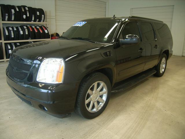 GMC Yukon XL 2009 photo 1