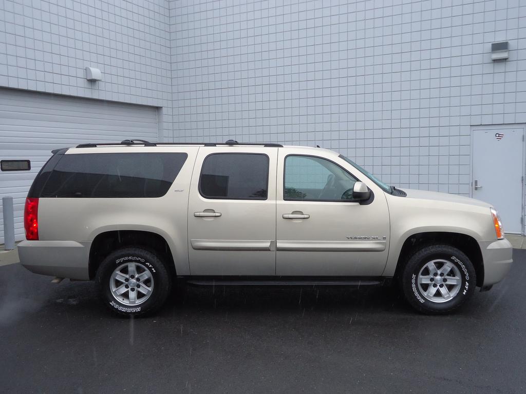 GMC Yukon XL 2009 photo 4