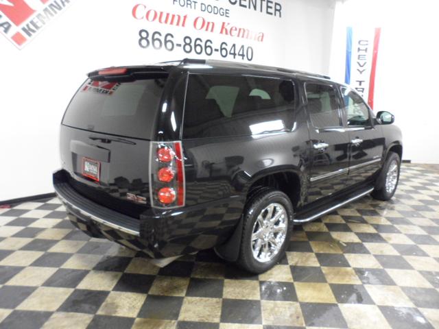 GMC Yukon XL 2009 photo 5