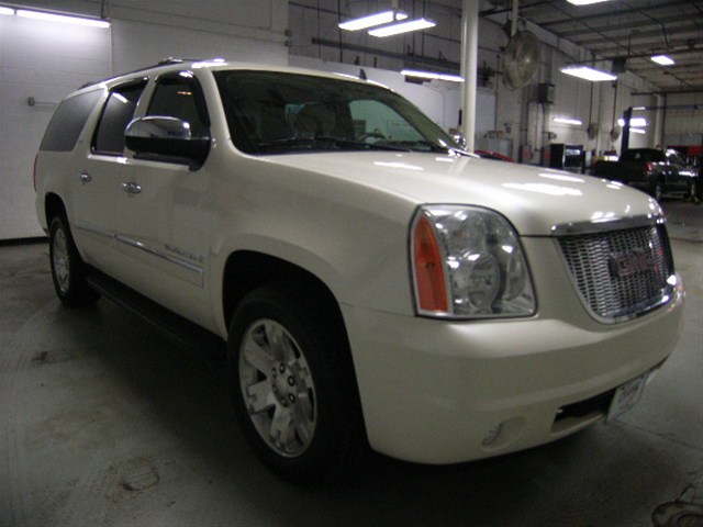 GMC Yukon XL 2009 photo 5