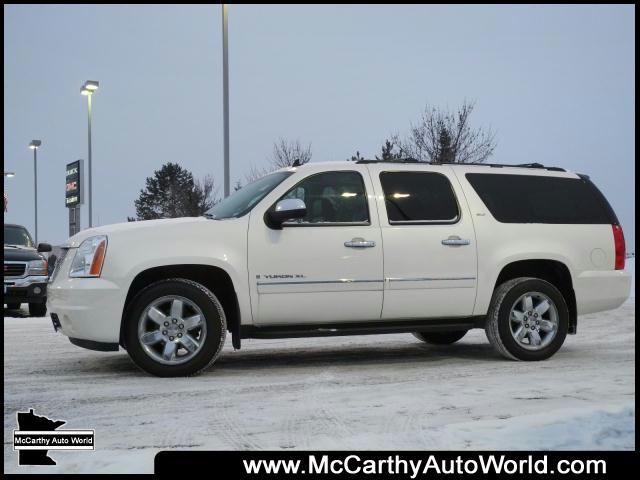 GMC Yukon XL 2009 photo 1